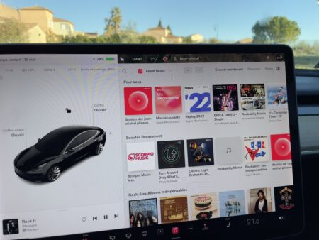 Apple Music roule sur Tesla